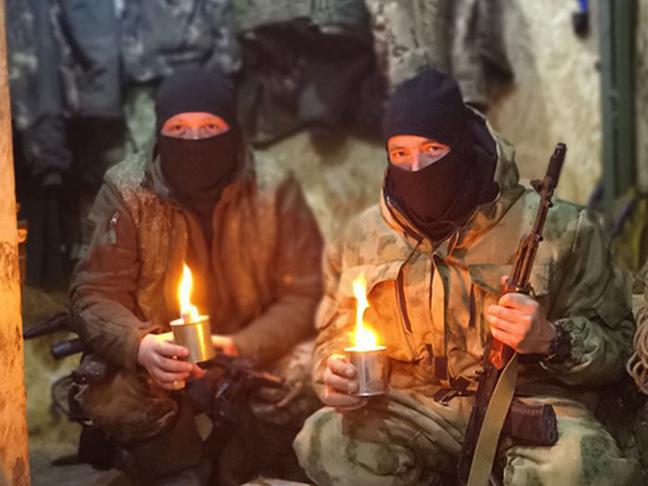 Что для солдата окопная свеча.
